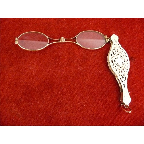 20 - Beautiful antique continental 14ct gold (tests) Lorgnette glasses with ornate pierced & engraved cas... 