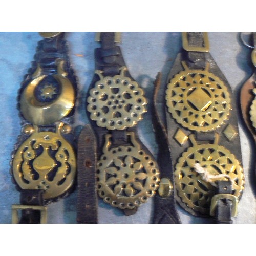 356 - 13 X single and double face piece straps with late 19th & 20th Century horse brasses.