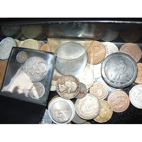 282 - Tin of British & foreign coins including 1843 Maundy 1.5 penny, 1797 penny, 1897 silver jubilee meda... 