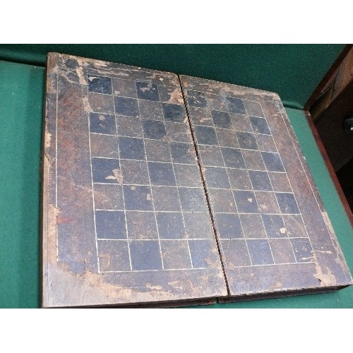 335 - Early 20th Century folding backgammon board - folds into the shape of two leather bound books- some ... 