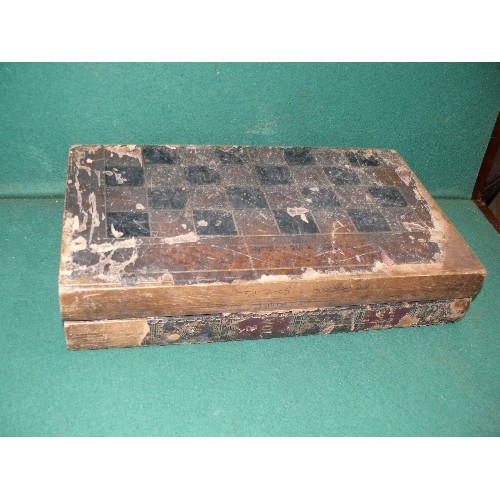 335 - Early 20th Century folding backgammon board - folds into the shape of two leather bound books- some ... 