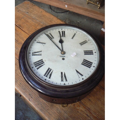 417 - A 20th Century station dial clock with pendulum & key with LNER above the winder. Needs repair to pe... 