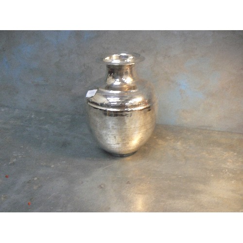 30D - A VERY LARGE SILVER VASE 31 X  23 C.M. WEIGHT 1460 GRAMS COUPLE OF SMALL DINGS UNMARKED