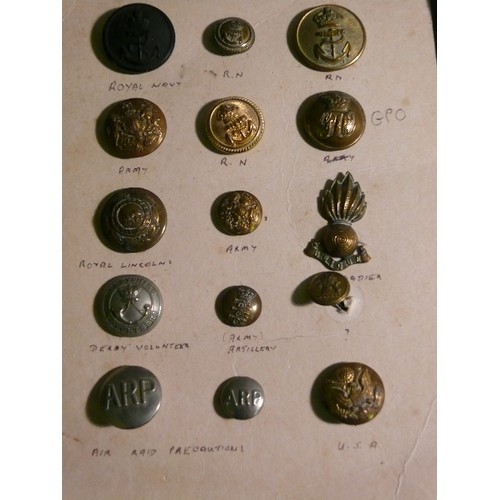 292B - Good collection of military and civilian buttons including Royal Army Dental Corps (4 large, 5 small... 