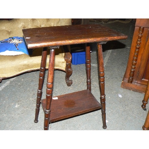 437 - Edwardian dark oak side table with shelf, on turned legs