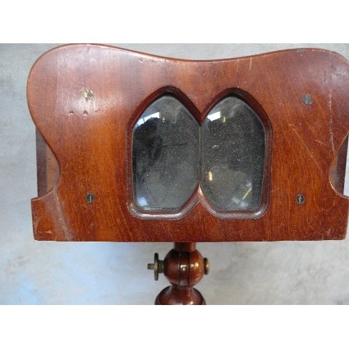 98 - A good Victorian mahogany stereoscope viewer on turned wood stand together with over 100 stereoscopi... 