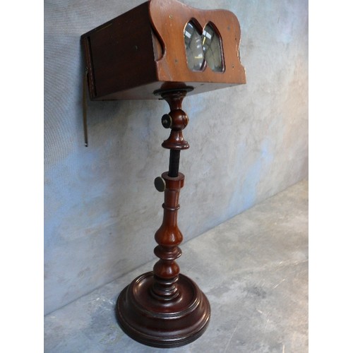 98 - A good Victorian mahogany stereoscope viewer on turned wood stand together with over 100 stereoscopi... 