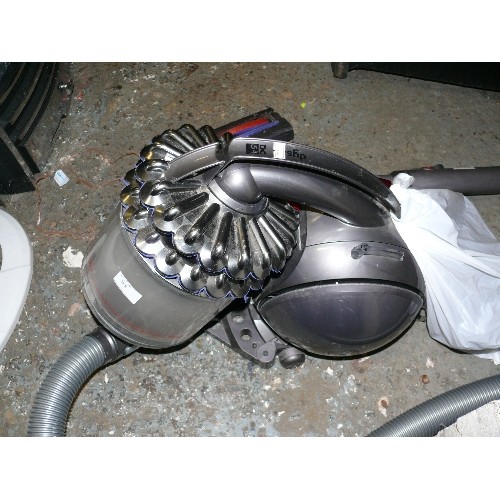 DYSON DC54 VACUUM CLEANER WITH ACCESSORIES.