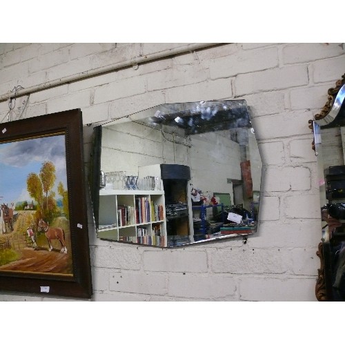 VINTAGE WALL MIRROR