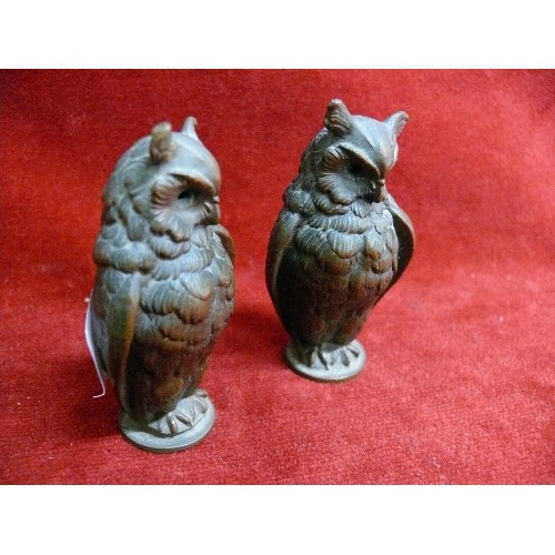 14 - A PAIR OF VINTAGE COPPER BRONZE OWLS, MADE IN AUSTRIA.