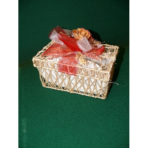 69 - DECORATIVE STORAGE/GIFT BASKET.