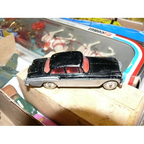 200 - MIXED COLLECTORS BOX OF CARS, TRAINS, AEROPLANES AND OTHER VEHICLES INCLUDING CORGI AND DINKY.