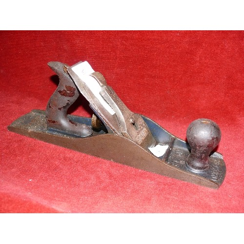 218 - RECORD NO.5 & 1/2 SMOOTHING PLANE.