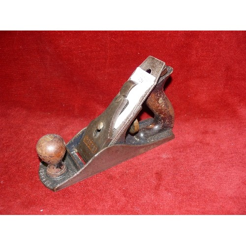 221 - RECORD NO.4 SMOOTHING PLANE