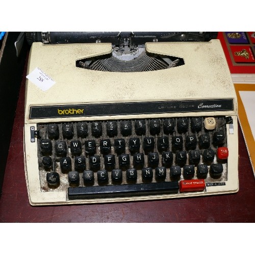 286 - VINTAGE BROTHER TYPEWRITER.