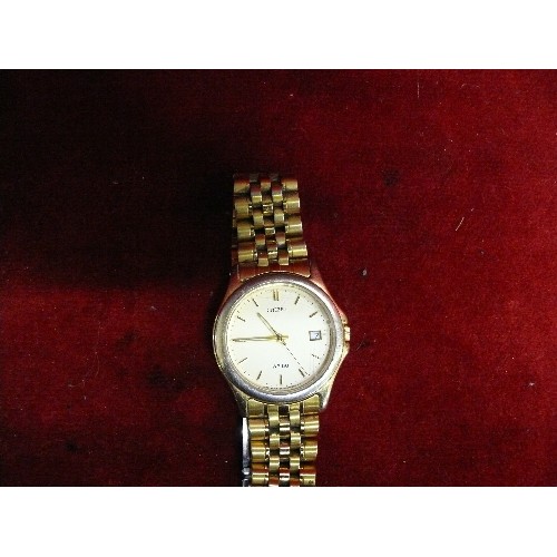 25 - A GENTS CITIZEN WR 50 WATCH WITH DATE.