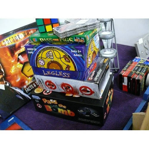 122 - ASSORTMENT OF VARIOUS BOARD AND PARTY GAMES.