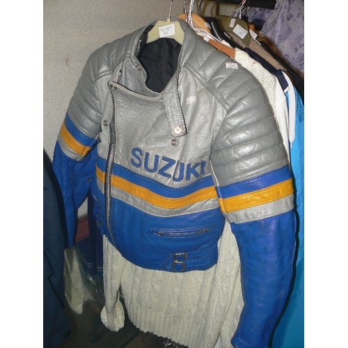 260 - CHILDS SUZUKI MOTORBIKE JACKET