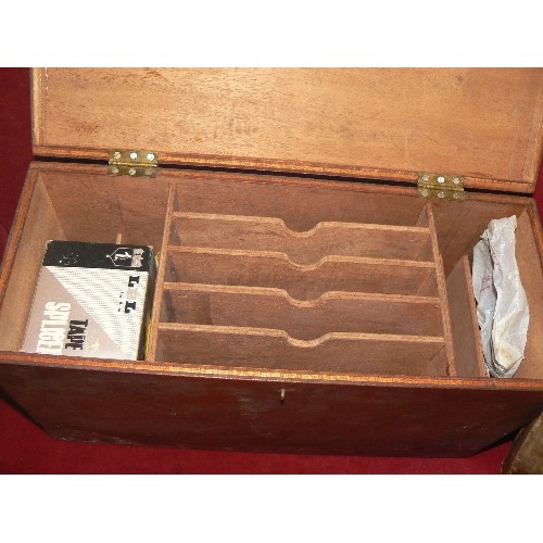 301 - CINE FILM STORAGE/REPAIR BOX AND VIEWER.