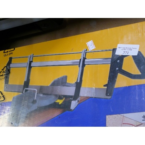 371 - BRAND NEW WICKES MITRE COMPOUND SAW