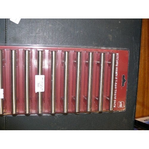 395 - BRAND NEW TRADE PACK OF TEN KITCHEN HANDLE T-BARS