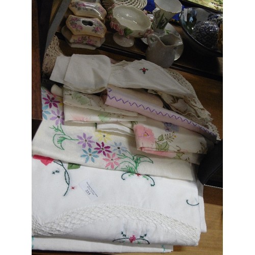 355 - SELECTION OF VINTAGE HAND EMBROIDERED LINEN.