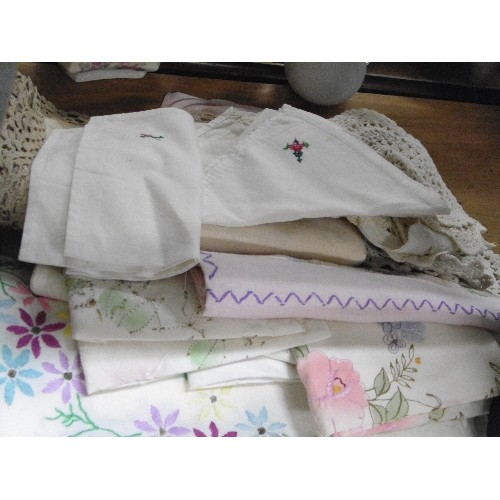 355 - SELECTION OF VINTAGE HAND EMBROIDERED LINEN.