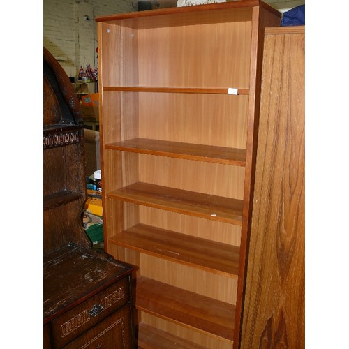 457 - TALL BOOKCASE WITH SIX SHELVES