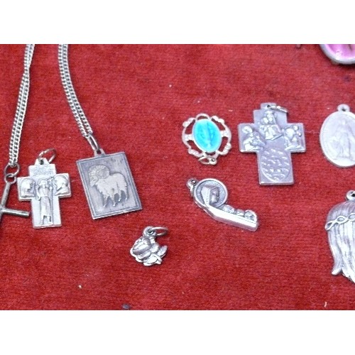 12B - COLLECTION SILVER RELIGIOUS  PENDANTS AND CRUCIFIXES, TOGETHER WITH GOLD METAL ENGRAVED BANGLE, TIME... 