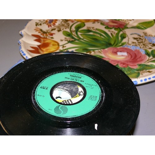 402 - COLLECTION OF 45RPM SINGLE RECORDS INCLUDING STATUS QUO, MADONNA, UB40 AND TINA TURNER.