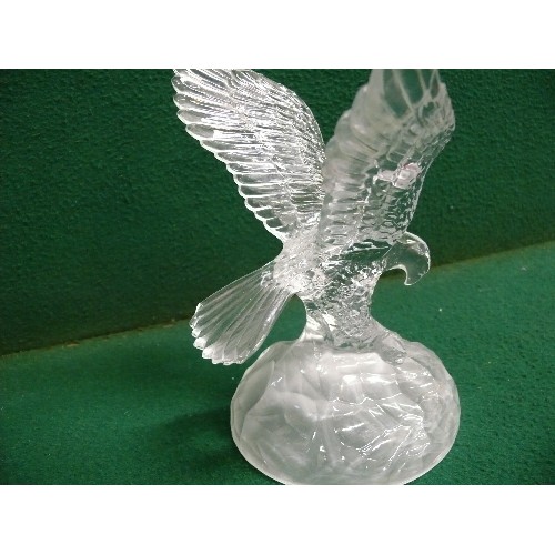 88 - VERY ATTRACTIVE GLASS EAGLE ORNAMENT