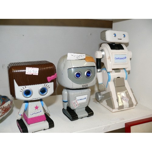 92 - THREE CONFUSED.COM ROBOTS