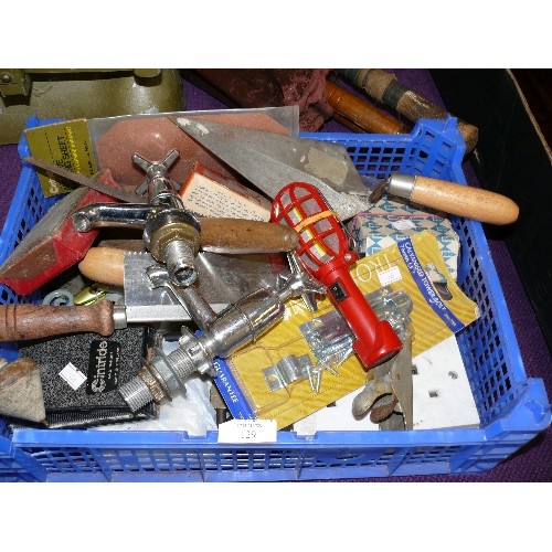 129 - TRAY OF MIXED TOOLS AND DIY