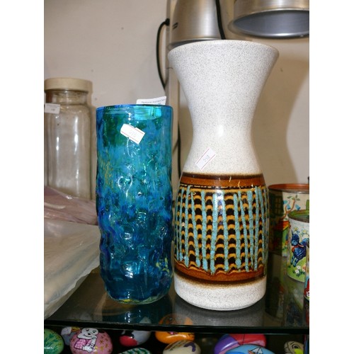 147 - A BLUE AND GREEN GLASS MDINA VASE AND A RETRO WEST GERMAN VASE