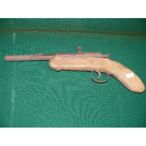 70 - VINTAGE FLINTLOCK PISTOL