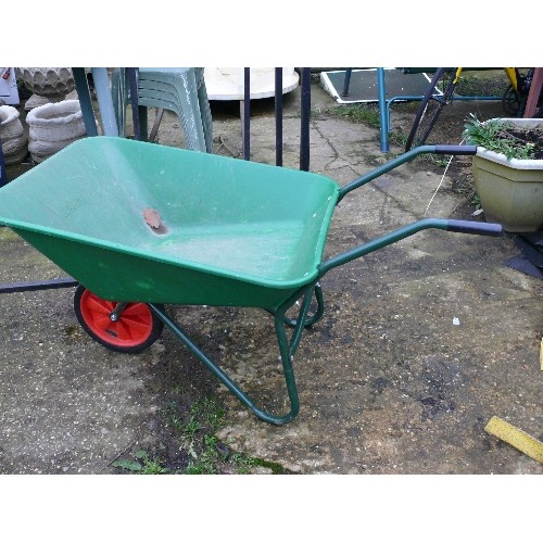 313 - METAL FRAMED BELDRAY PLASTIC TUB WHEEL BARROW