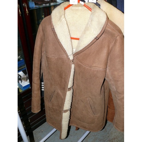 299 - VINTAGE SHEEPSKIN JACKET