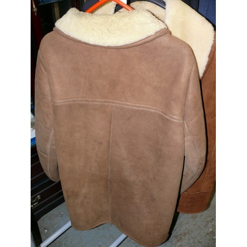 299 - VINTAGE SHEEPSKIN JACKET