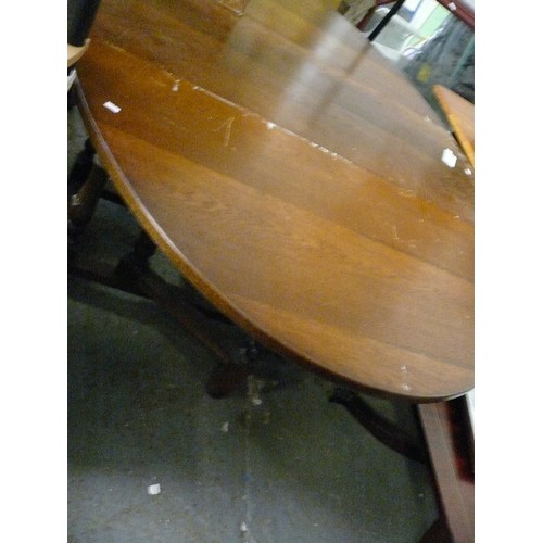 352 - LARGE OVAL DROP LEAF DINING TABLE