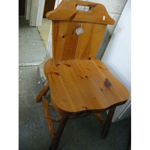 361 - SMALL DECORATIVE PINE CHAIR