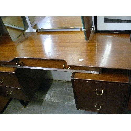 374 - RETRO G-PLAN DRESSING TABLE WITH TRIPLE MIRROR