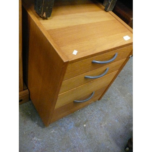 376 - GOOD QUALITY SMALL FILING CABINET