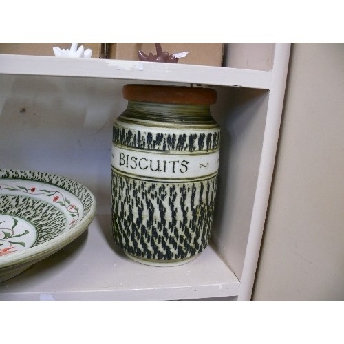 72 - PAIR OF RETRO BISCUIT BARRELS PLUS A DECORATIVE FLORAL BOWL SIGNED TONY BRISTOW.