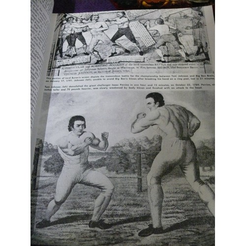 112 - A PICTORIAL HISTORY OF BOXING