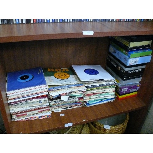 148 - LARGE COLLECTION OF 45 RPM SINGLE RECORDS INCLUDING BLONDIE, CLIFF RICHARD, TOM JONES.