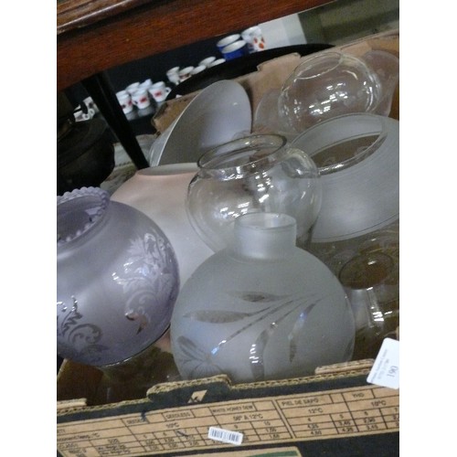 190 - LARGE QUANTITY OF GLASS OIL LAMPSHADES