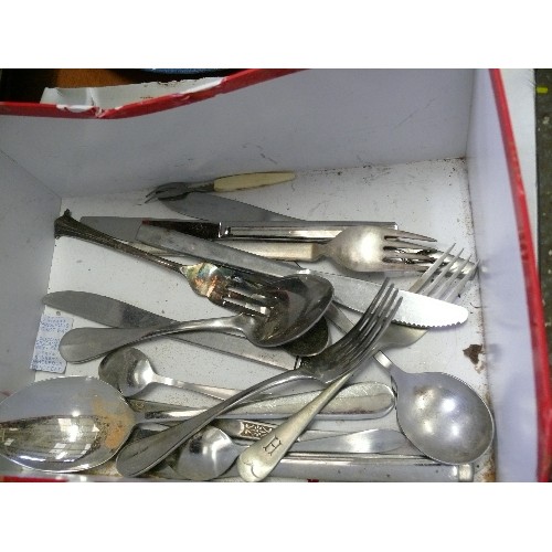 219 - BOX OF VARIOUS GOOD QUALITY SILVER PLATE CUTLERY.