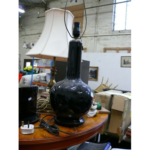 246 - LARGE BLACK TABLE LAMP