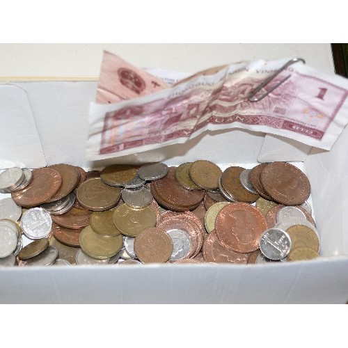 253 - BOX OF VARIOUS ENGLISH AND FOREIGN COINS AND BANK NOTES.