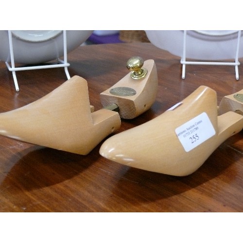 255 - PAIR OF GOOD QUALITY SHOE STRETCHERS BY BALLY.